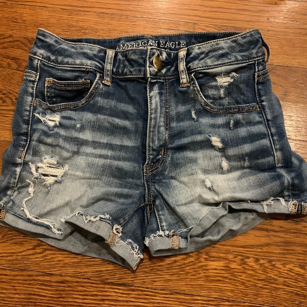 American Eagle High Waisted Shorts - Never Worn
